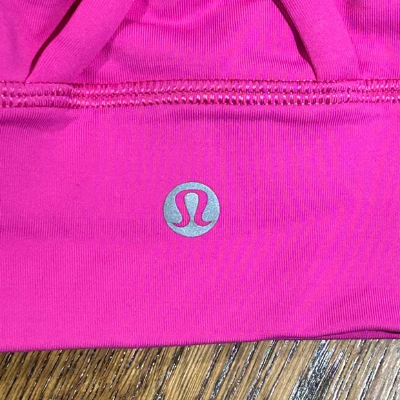 Lululemon “ENERGY BRA LONG LINE” Med Support, B-D cup Sz 4 Ripened Raspberry - Picture 5 of 6